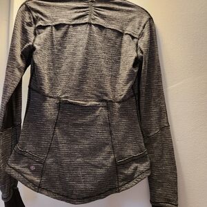 LULULEMON  ATHLETICA  GREY/ STRIPED  Long Sleeve Full Zip
